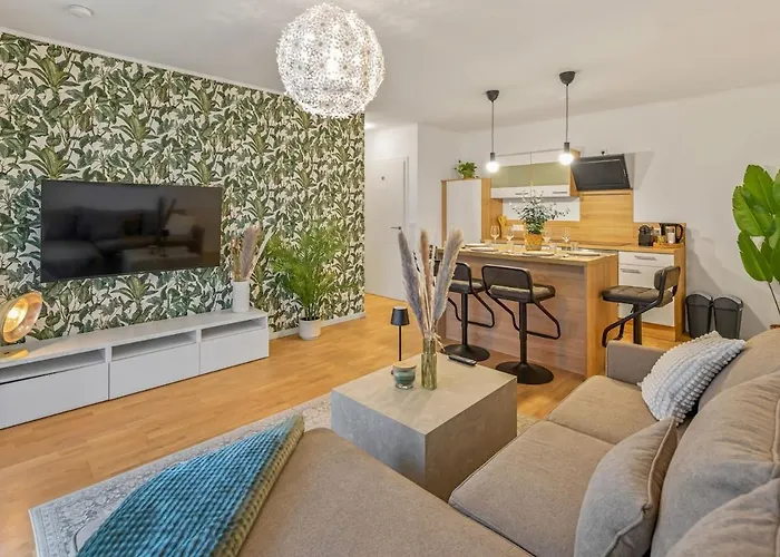 Apartment Botanika 2 *